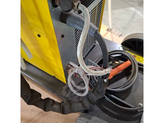 Verrijdbaar lasapparaat, esab, mig u4000 iw/aristo feed 3004 w - afbeelding 4 van  14