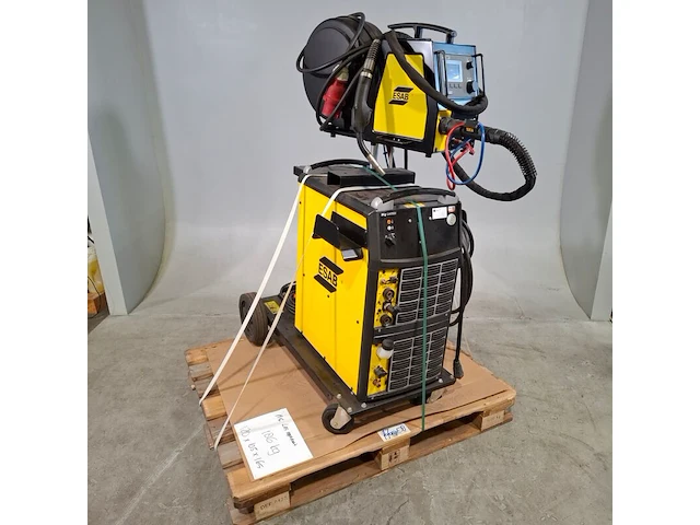 Verrijdbaar lasapparaat, esab, mig u4000 iw/aristo feed 3004 w - afbeelding 1 van  14