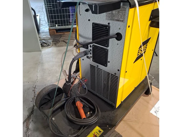 Verrijdbaar lasapparaat, esab, mig u4000 iw/aristo feed 3004 w - afbeelding 14 van  14