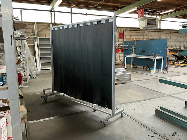 Verrijdbaar lasgordijn - afbeelding 2 van  4