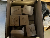 Verrijdbaar meubel met diverse inhoud - afbeelding 10 van  10