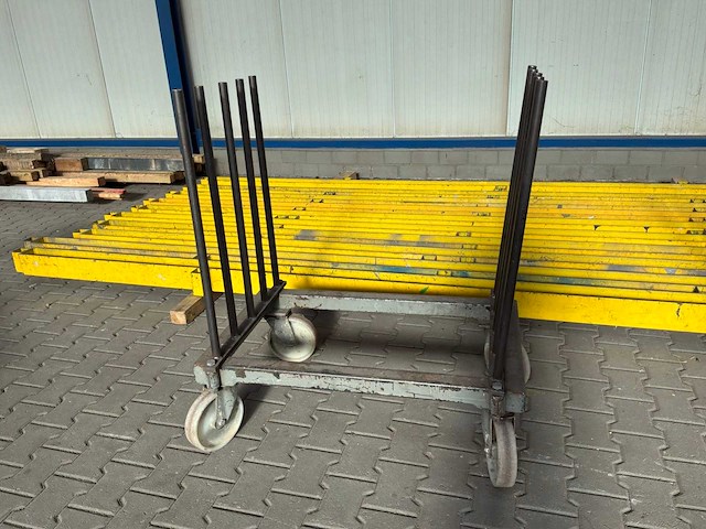 Verrijdbaar opbergrek - afbeelding 1 van  3