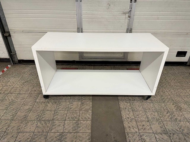 Verrijdbaar open kast / sideboard - afbeelding 1 van  5