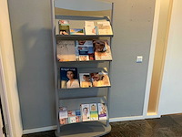 Verrijdbaar presentatie rek en banners - afbeelding 4 van  8