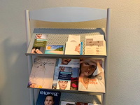 Verrijdbaar presentatie rek en banners - afbeelding 5 van  8