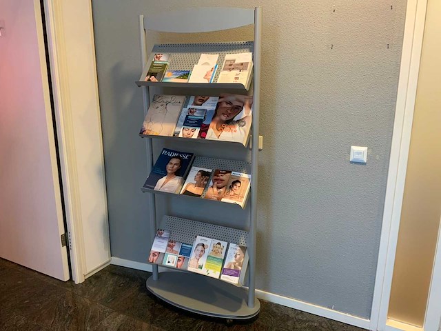 Verrijdbaar presentatie rek - afbeelding 2 van  5