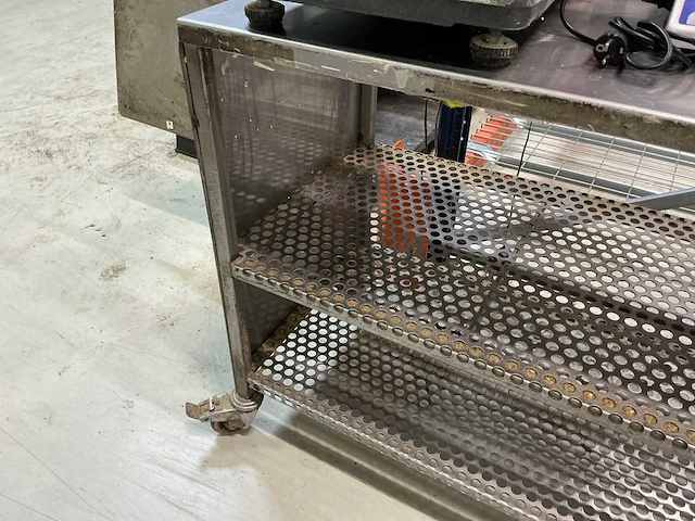 Verrijdbaar rvs werktafel - afbeelding 3 van  4