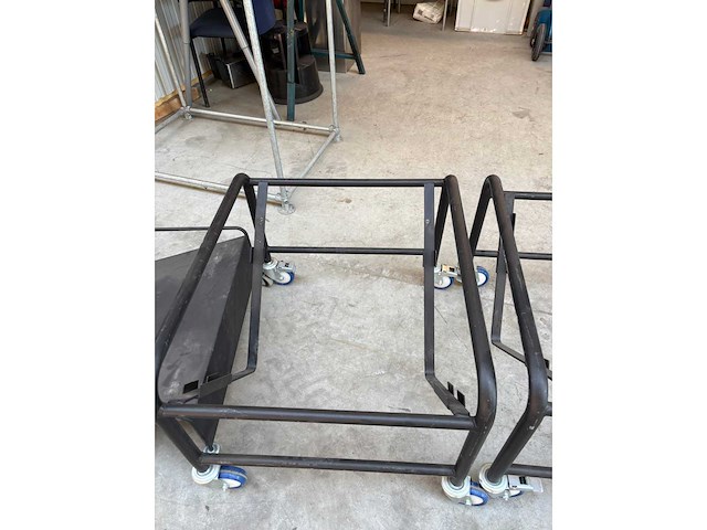 Verrijdbaar stoelenwagen (3x) - afbeelding 3 van  4