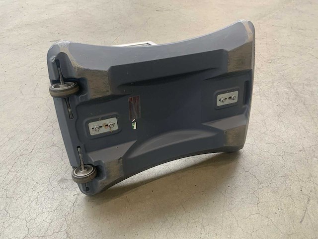 Verrijdbaar stoepbord op watertank b2 (4x) - afbeelding 6 van  9