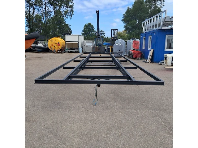 Verrijdbaar tiny house chassis, thomassen metaalbouw - afbeelding 5 van  12