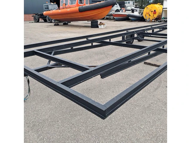 Verrijdbaar tiny house chassis, thomassen metaalbouw - afbeelding 10 van  12