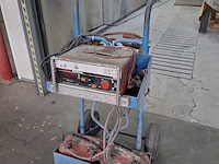 Verrijdbare acculader ferve, f-812 - afbeelding 1 van  3