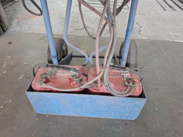 Verrijdbare acculader ferve, f-812 - afbeelding 3 van  3