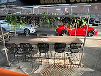 Verrijdbare bartafel 320x108x218cm + 10 barkrukken - afbeelding 1 van  7