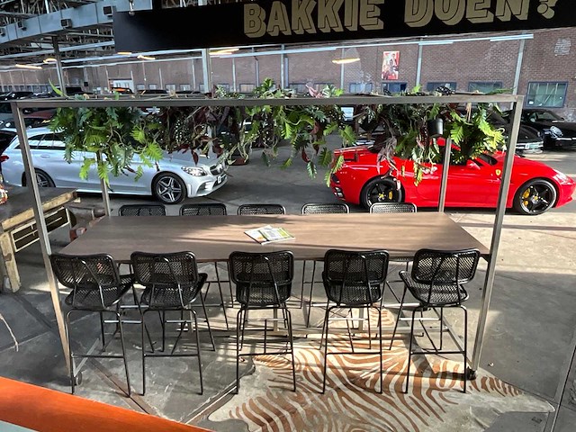 Verrijdbare bartafel 320x108x218cm + 10 barkrukken - afbeelding 6 van  7