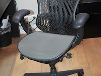 Verrijdbare bureaustoel herman miller - afbeelding 2 van  3