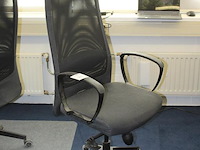 Verrijdbare bureaustoel met armleuningen ikea. - afbeelding 2 van  2