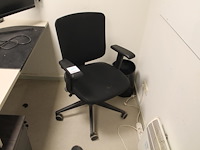 Verrijdbare bureaustoel met armleuningen schaffenburg. - afbeelding 1 van  4