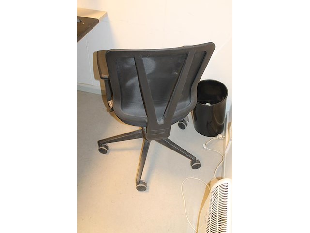 Verrijdbare bureaustoel met armleuningen schaffenburg. - afbeelding 4 van  4