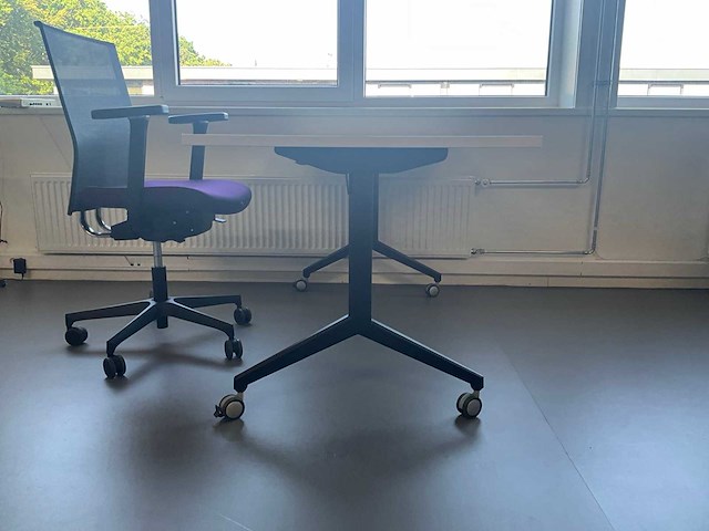 Verrijdbare bureautafel - afbeelding 4 van  9