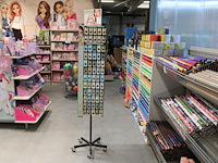 Verrijdbare carrousel met bijouterieën express yourself, ruim 350 items, w.o. bedels, (voor) halskettingen,... - afbeelding 1 van  6