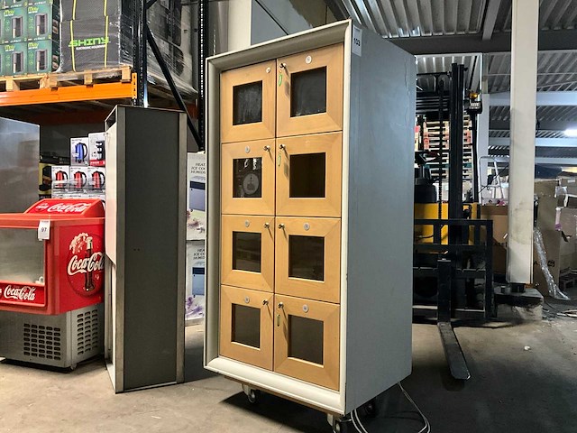 Verrijdbare dubbelzijdige lockerkast - afbeelding 1 van  7