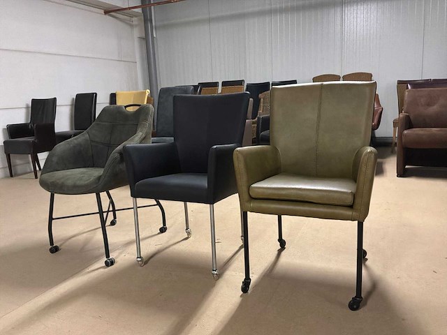 Verrijdbare eetkamerstoelen (3x) - afbeelding 1 van  9