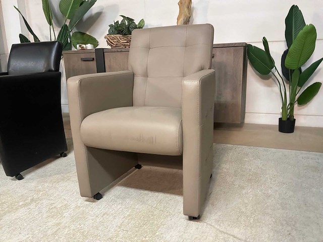 Verrijdbare fauteuil - afbeelding 2 van  6