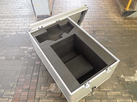 Verrijdbare flightcase-transportkoffer met rvs trekstang - afbeelding 6 van  6