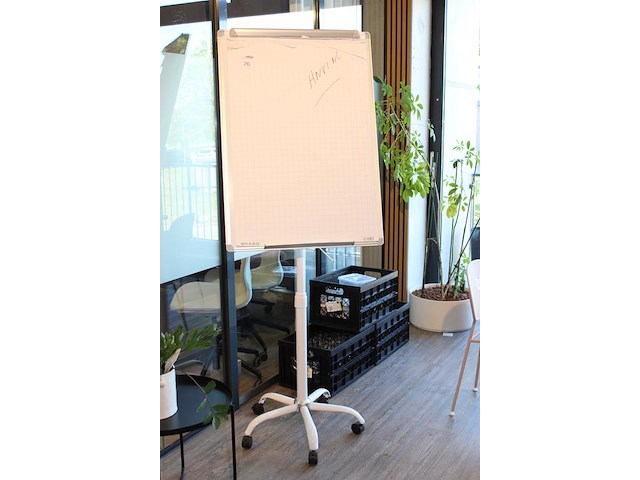 Verrijdbare flip-over met whiteboardfunctie. - afbeelding 2 van  2