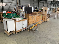 Verrijdbare houten werkplaatskasten (14x) - afbeelding 1 van  5