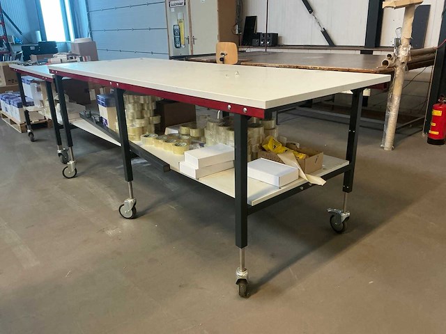 Verrijdbare inpak tafel (2x) - afbeelding 3 van  10