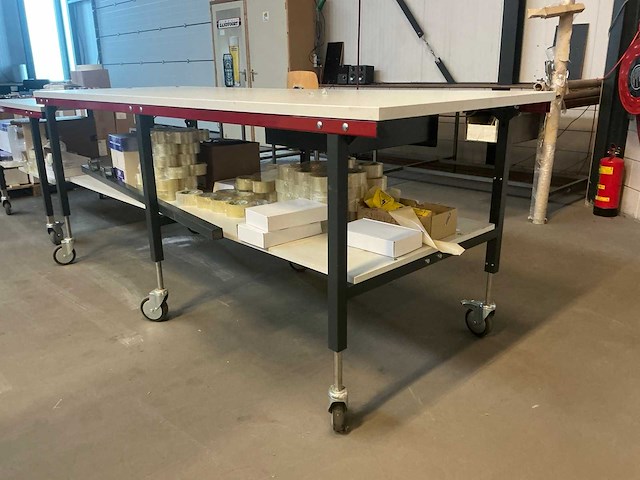 Verrijdbare inpak tafel (2x) - afbeelding 4 van  10