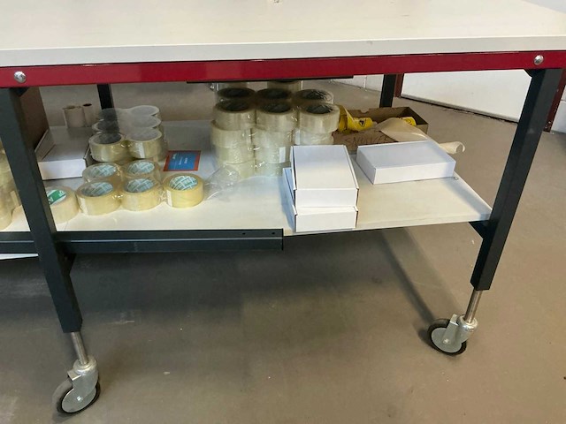 Verrijdbare inpak tafel (2x) - afbeelding 9 van  10