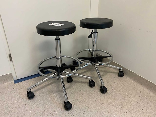 Verrijdbare kruk (2x) - afbeelding 1 van  8