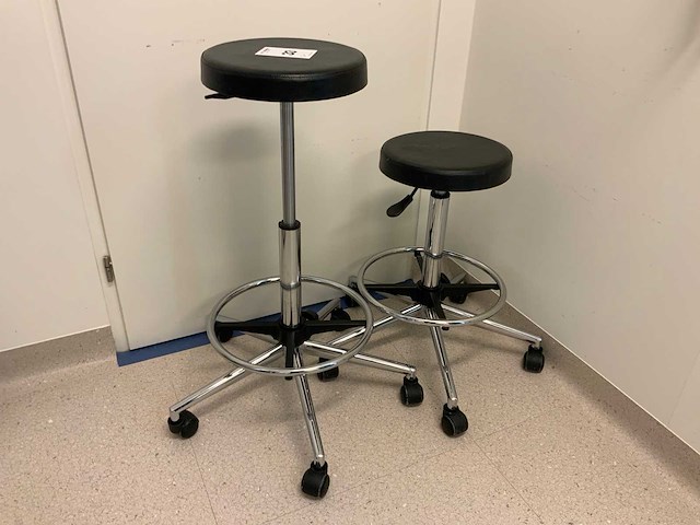 Verrijdbare kruk (2x) - afbeelding 5 van  8