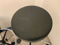 Verrijdbare kruk (2x) - afbeelding 8 van  8