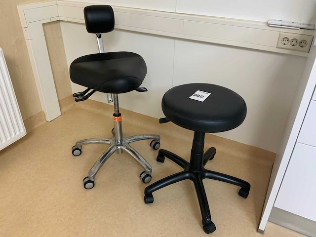 Verrijdbare kruk (2x) - afbeelding 3 van  10