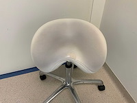 Verrijdbare kruk - afbeelding 4 van  8