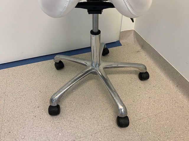 Verrijdbare kruk - afbeelding 5 van  8