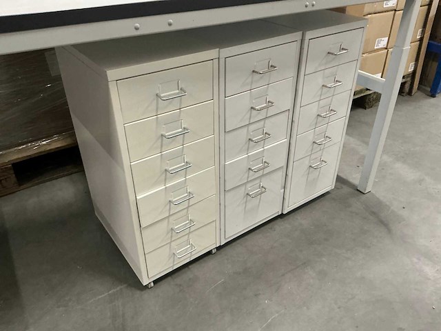 Verrijdbare ladeblokken 28x41x69cm (3x) - afbeelding 1 van  3