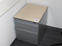 Verrijdbare ladekast afm. 43 x 58 x 56 cm - afbeelding 1 van  2