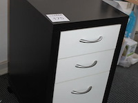 Verrijdbare ladekast met 3 laden. afmeting 37 x 50 x 70 cm. - afbeelding 2 van  2