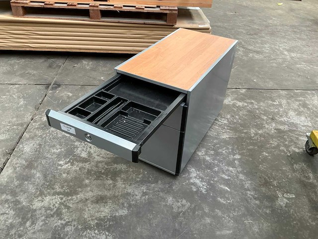 Verrijdbare ladekast - afbeelding 4 van  6