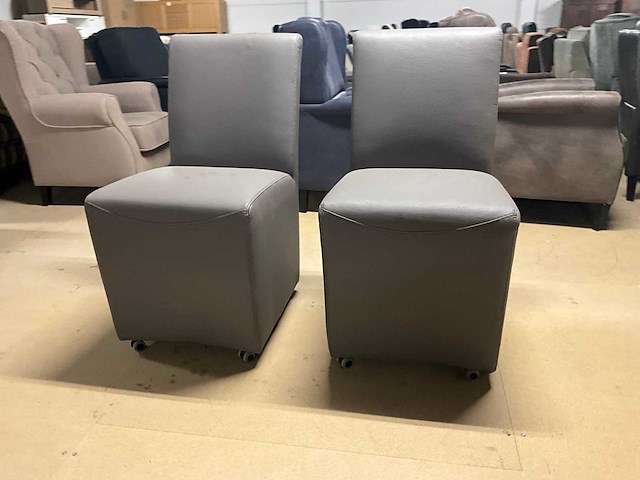 Verrijdbare lederen eetkamerstoel (2x) - afbeelding 2 van  8