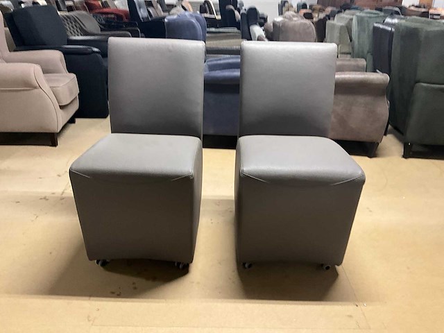 Verrijdbare lederen eetkamerstoel (2x) - afbeelding 4 van  8