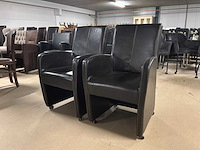 Verrijdbare leren eetkamerstoel (2x) - afbeelding 1 van  8