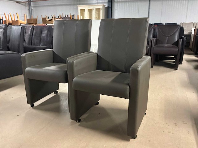 Verrijdbare leren eetkamerstoel (2x) - afbeelding 4 van  10