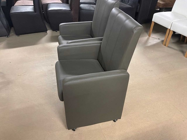 Verrijdbare leren eetkamerstoel (2x) - afbeelding 9 van  10