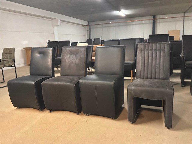 Verrijdbare leren eetkamerstoelen (4x) - afbeelding 4 van  13